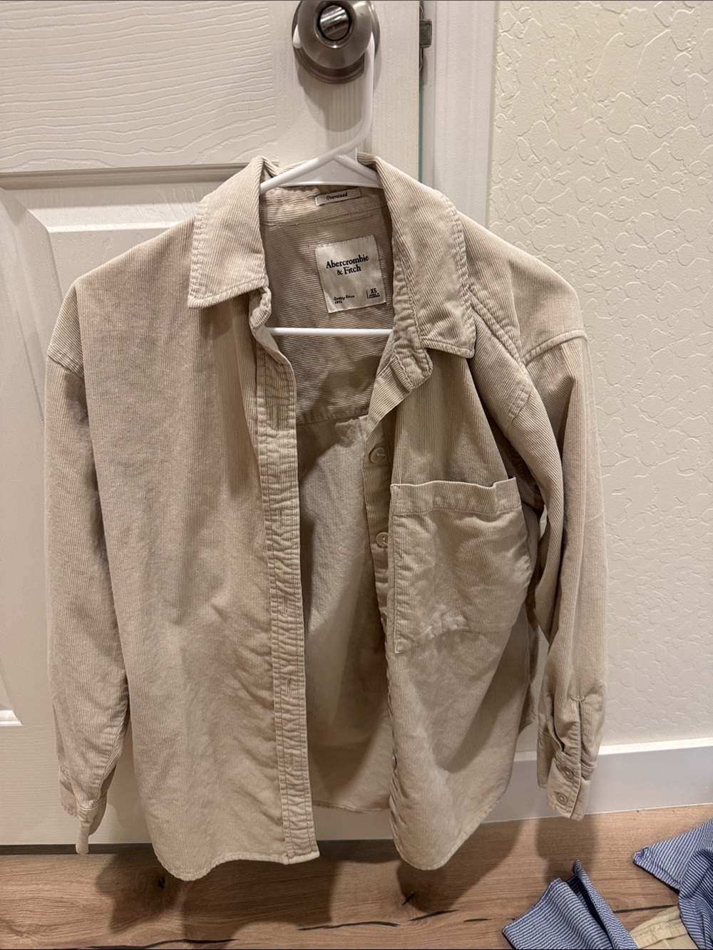 Abercrombie & Fitch Beige Lightweight Shirt Jacket